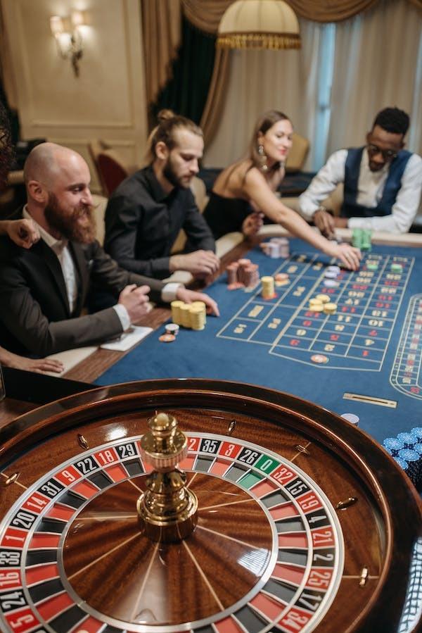 Choi game kiem tien dễ dàng mỗi ngày cùng các mẹo chơi game kiem tien hiệu quả