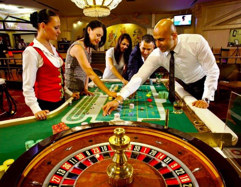 Khám phá trải nghiệm game bai zing play đặc sắc cùng bạn bè tại zing play